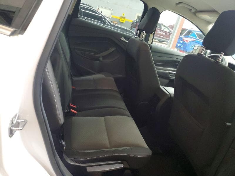 2018 FORD ESCAPE SE SE 11