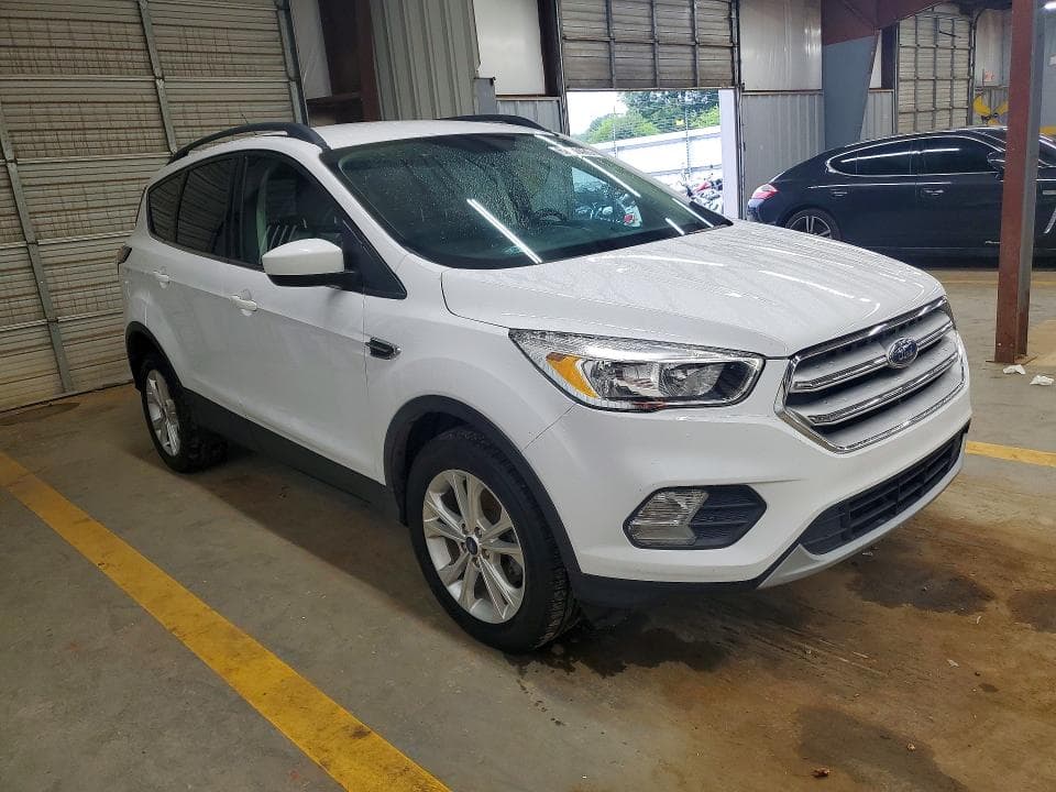 2018 FORD ESCAPE SE SE 4