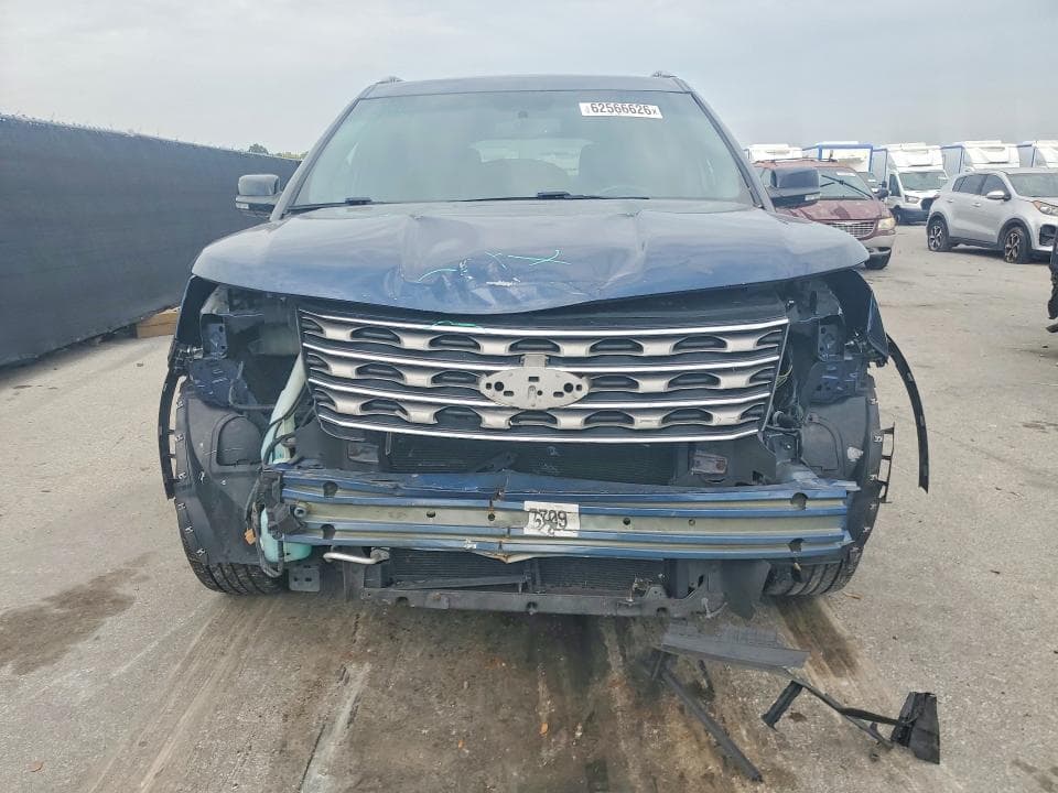 2017 FORD EXPLORER XLT 5