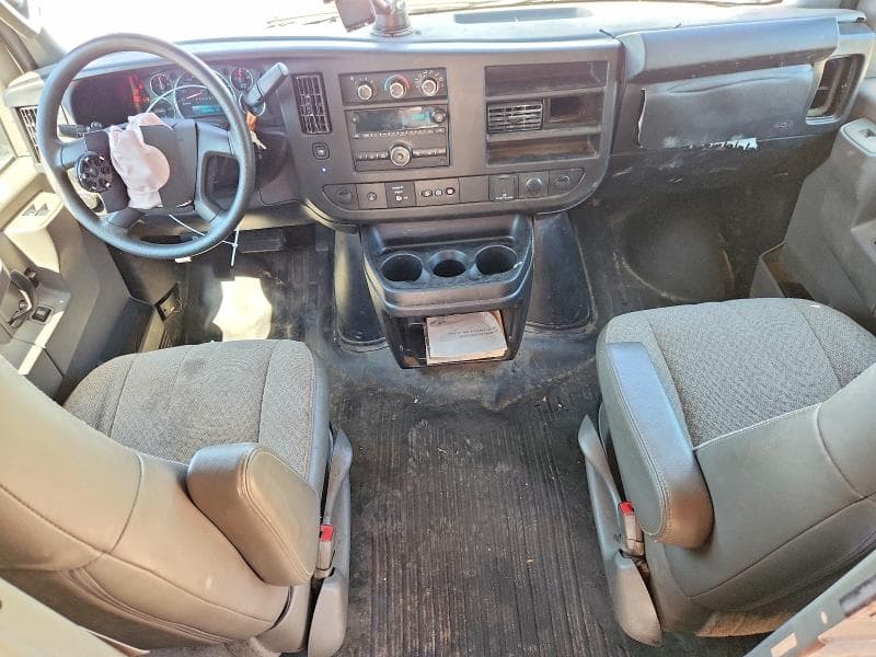 2020 CHEVROLET EXPRESS G2500 8