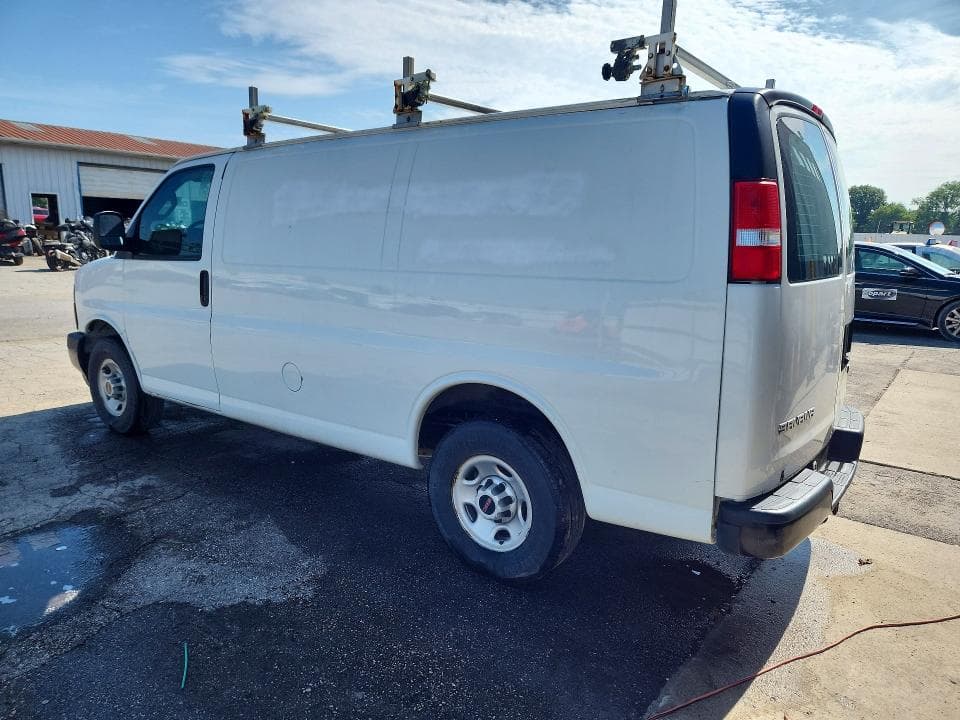 2020 GMC SAVANA G2500 2
