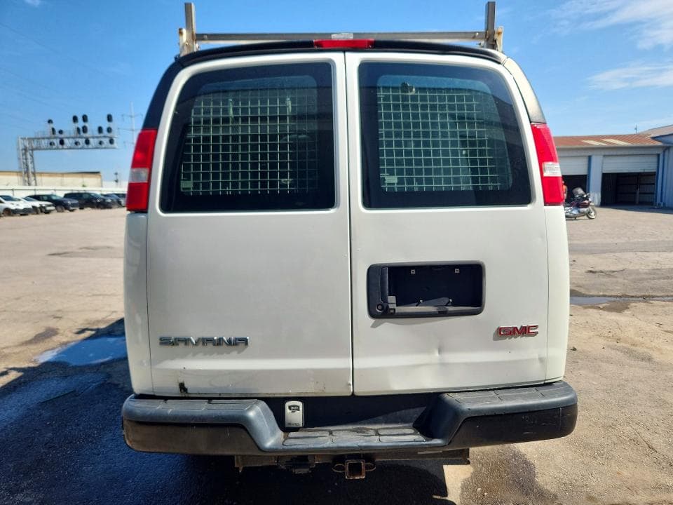 2020 GMC SAVANA G2500 6