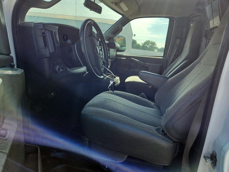 2020 GMC SAVANA G2500 7