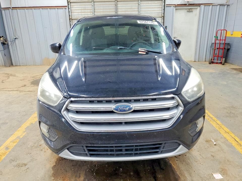 2017 FORD ESCAPE SE 5