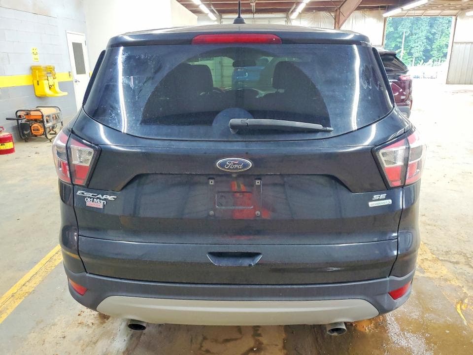 2017 FORD ESCAPE SE 6
