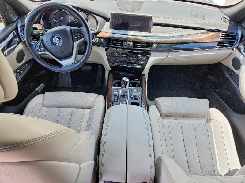 2017 BMW X5 XDR40E 8