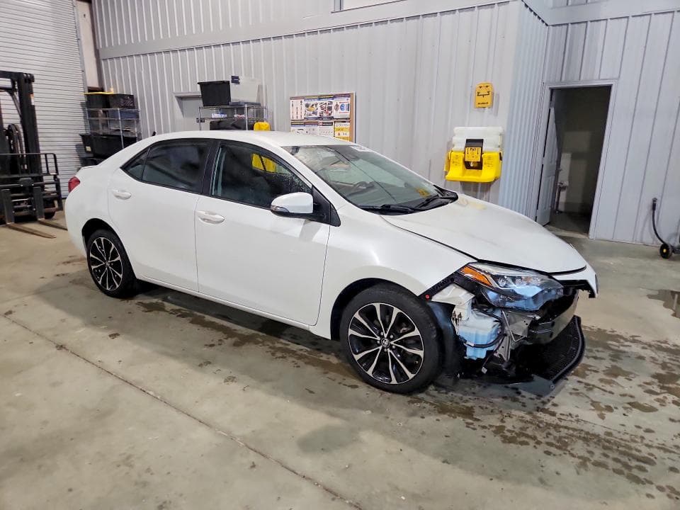 2019 TOYOTA COROLLA SE 4