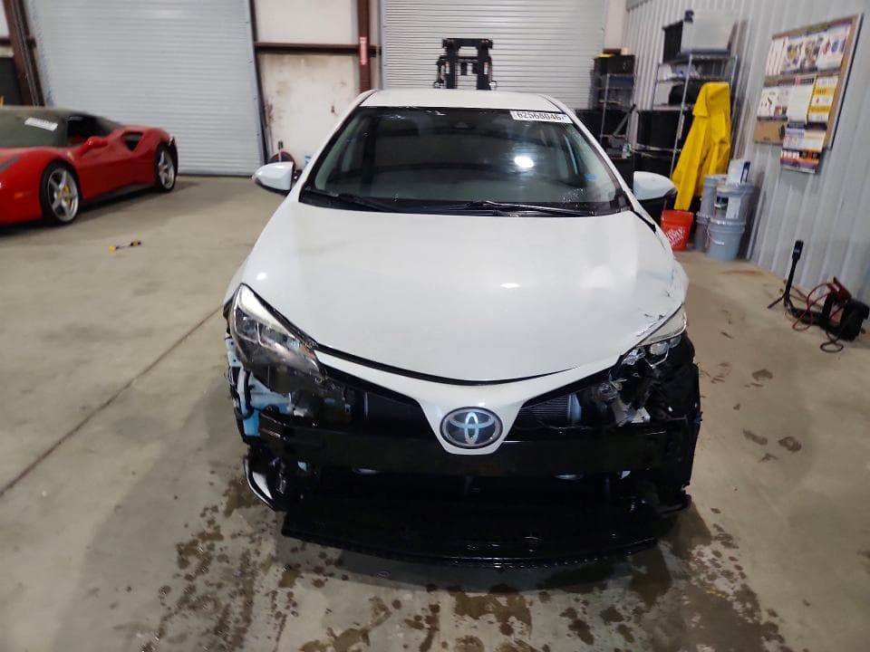 2019 TOYOTA COROLLA SE 5