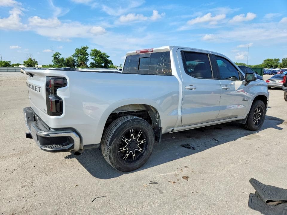 2019 CHEVROLET SILVERADO C1500 LT 3