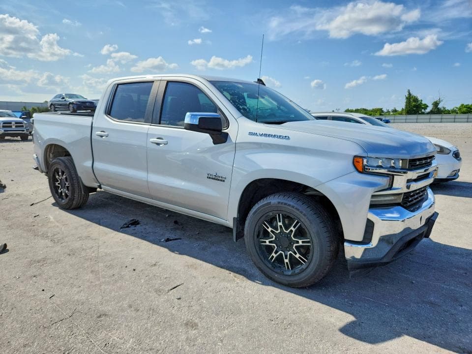2019 CHEVROLET SILVERADO C1500 LT 4