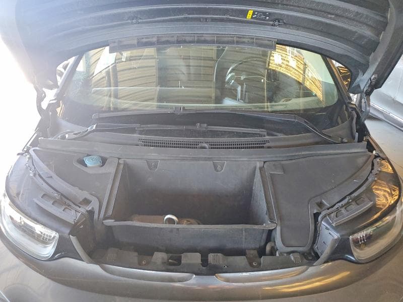 2017 BMW I3 BEV 11