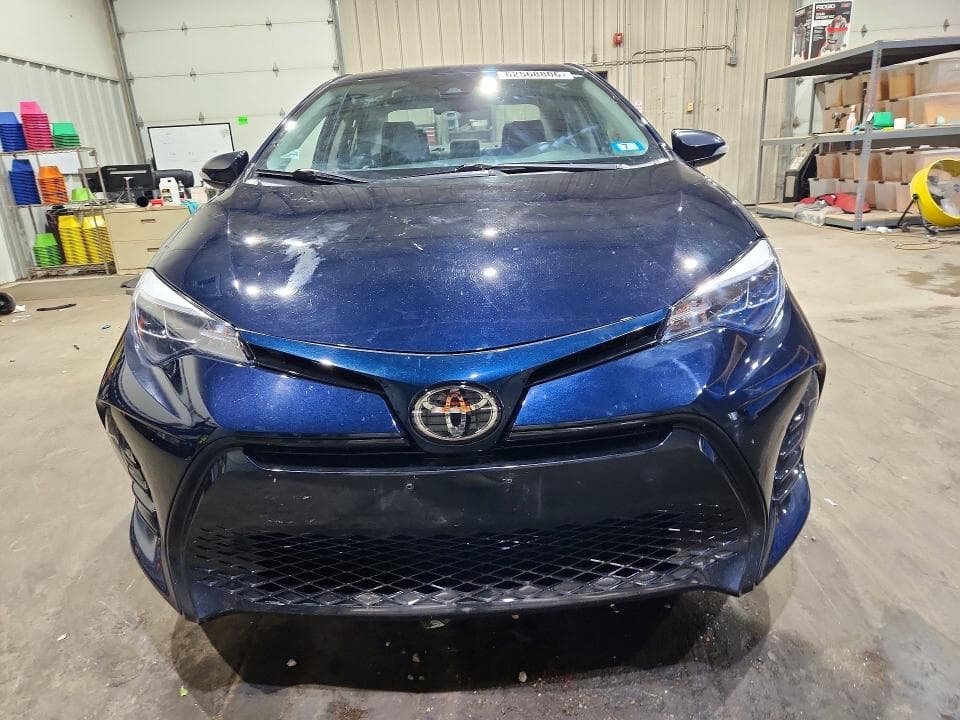 2017 TOYOTA COROLLA SE 5