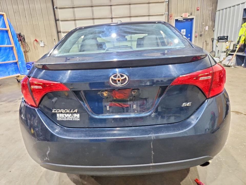 2017 TOYOTA COROLLA SE 6