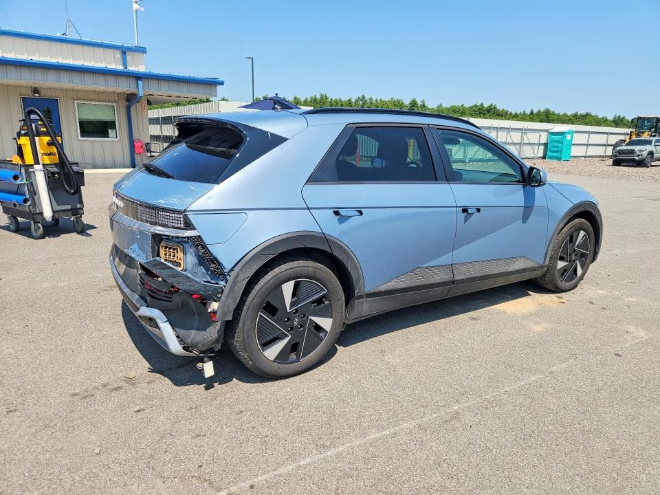 2025 HYUNDAI IONIQ 5 SEL 3