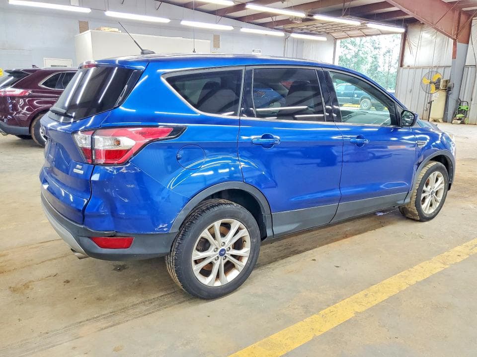 2017 FORD ESCAPE SE SE 3