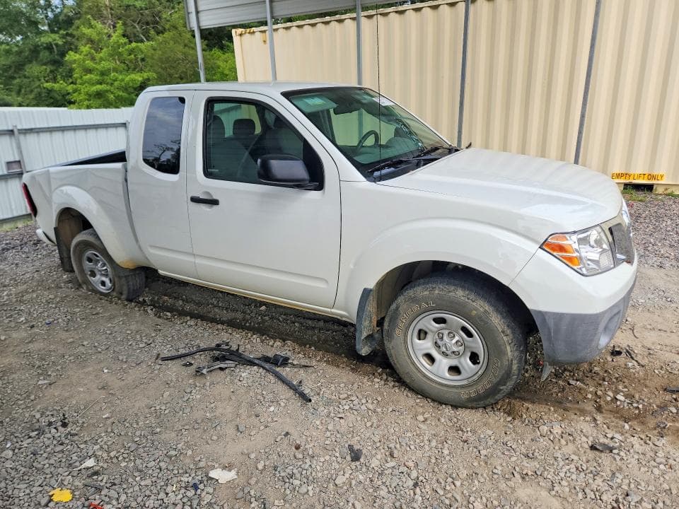 2018 NISSAN FRONTIER S 4