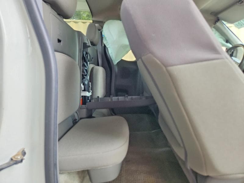 2018 NISSAN FRONTIER S 10