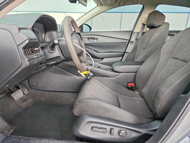 2025 HONDA ACCORD SE 7