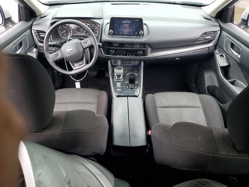2025 NISSAN ROGUE SV 8