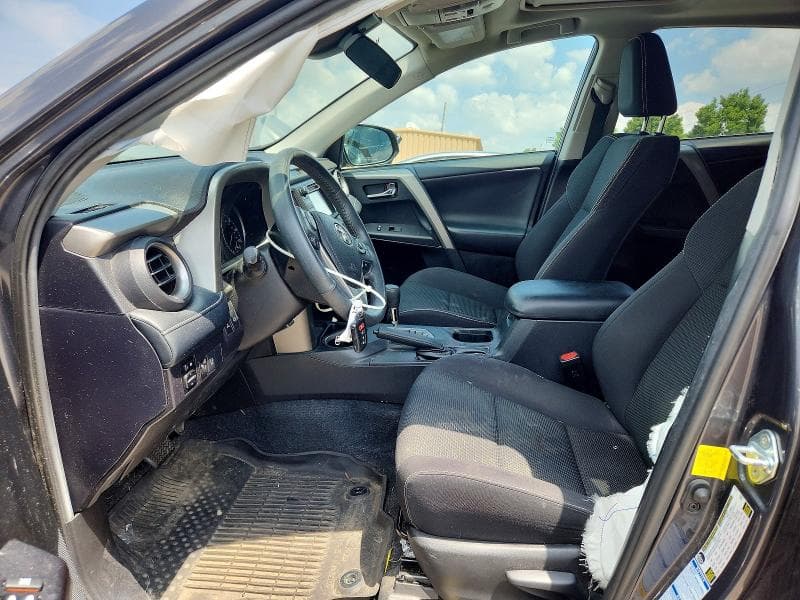 2018 TOYOTA RAV4 XLE 7