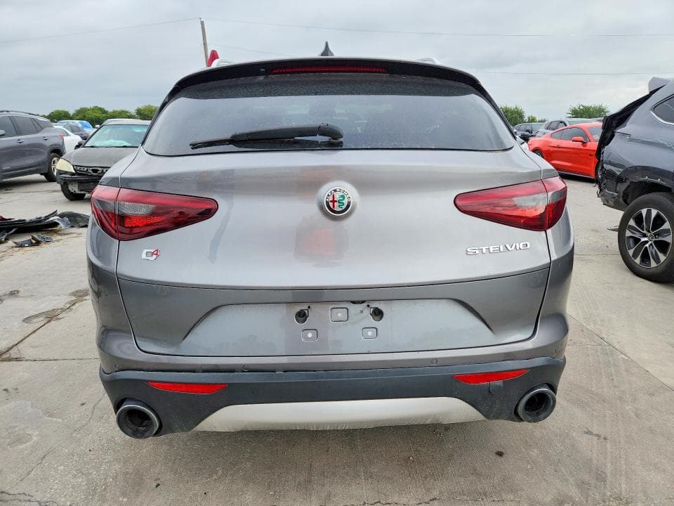 2018 ALFA ROMEO STELVIO TI TI 7