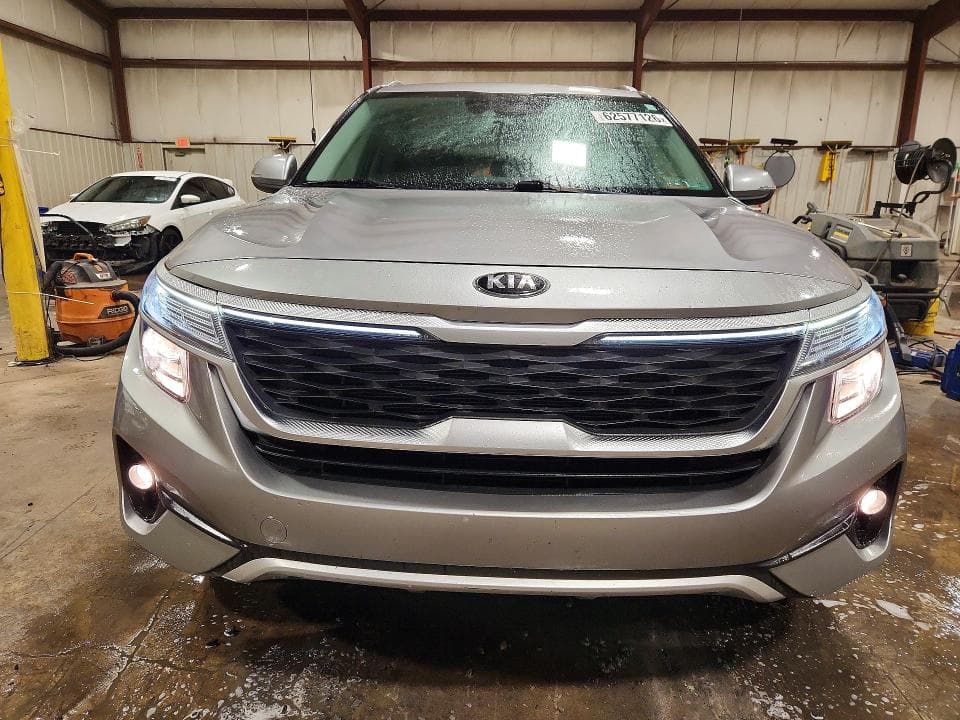 2021 KIA SELTOS EX 5
