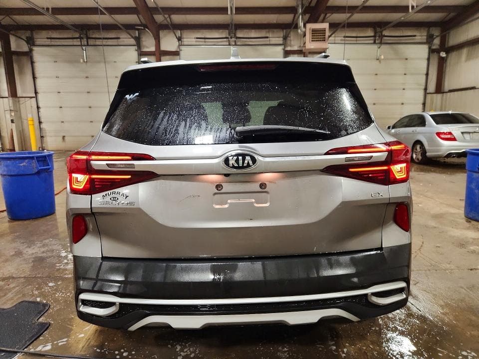 2021 KIA SELTOS EX 6