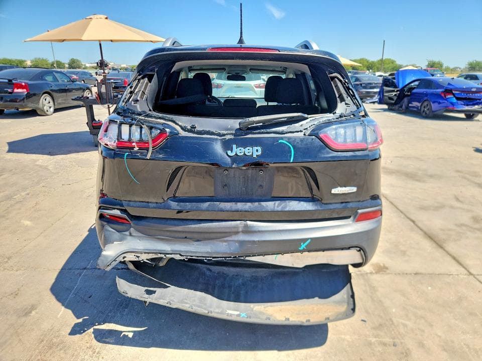 2019 JEEP CHEROKEE LATITUDE 6