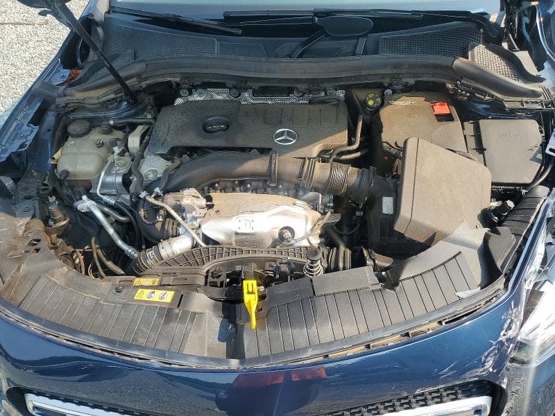 2022 MERCEDES-BENZ GLA 250 12
