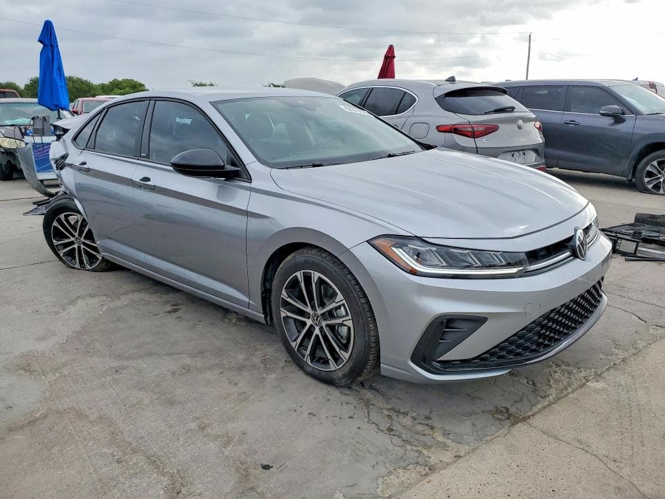 2025 VOLKSWAGEN JETTA SPORT 4