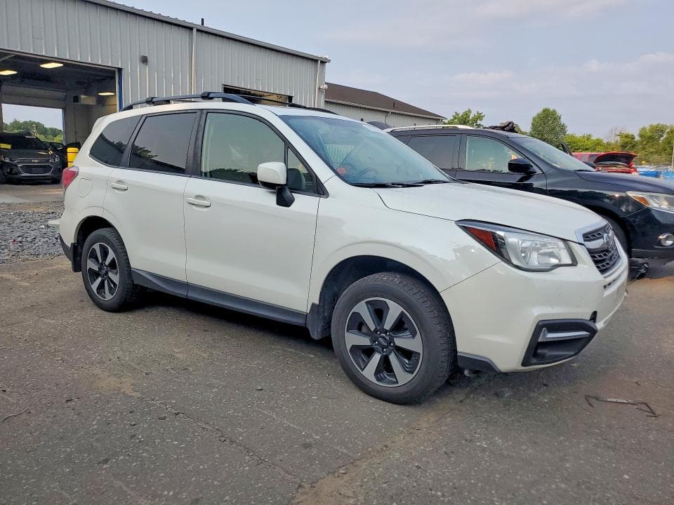 2017 SUBARU FORESTER 2.5I PREMIUM 4
