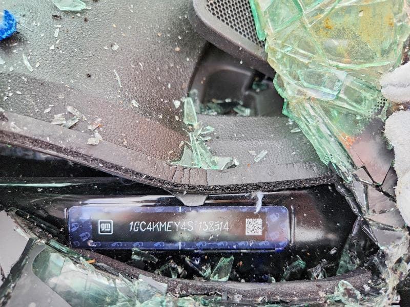 2025 CHEVROLET SILVERADO K2500 CUSTOM 13