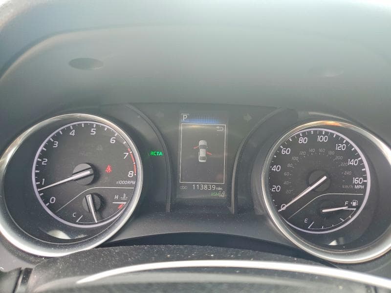 2018 TOYOTA CAMRY SE 9