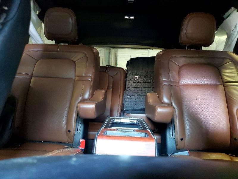 2021 LINCOLN AVIATOR GRAND TOURING 10