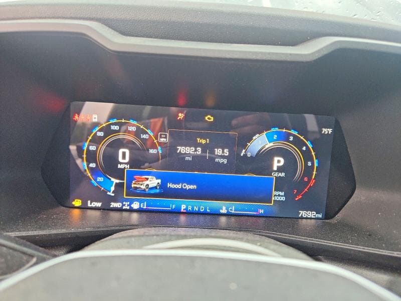 2025 CHEVROLET COLORADO 9