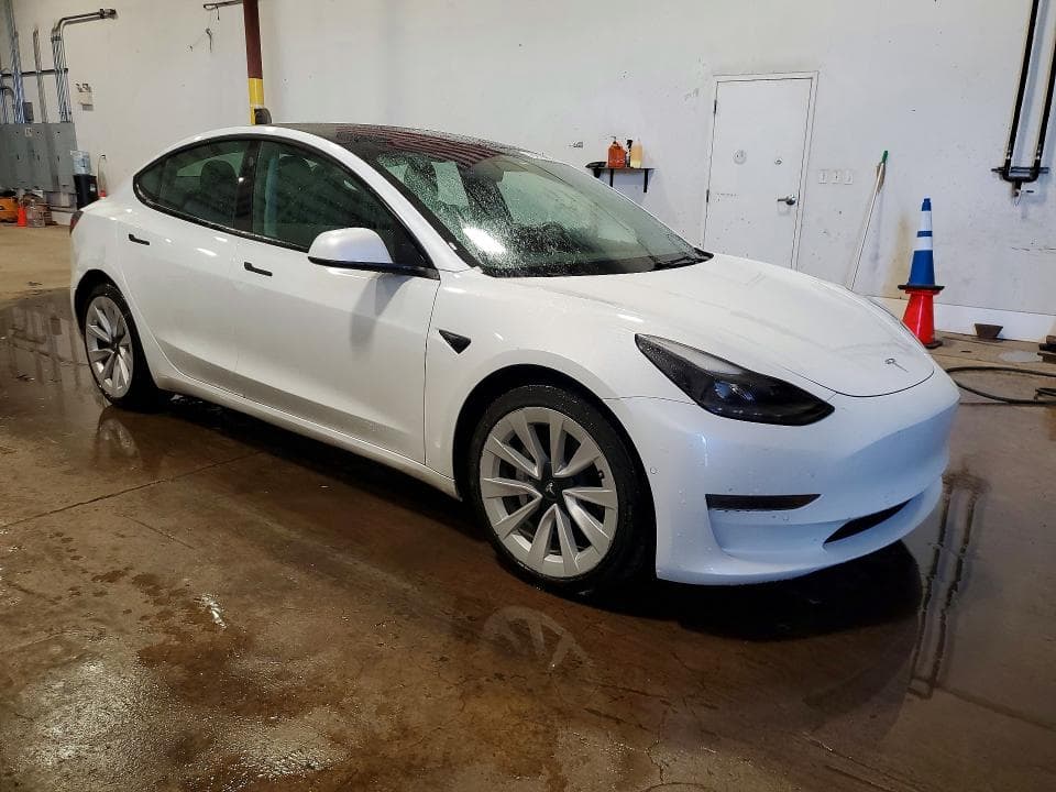 2022 TESLA MODEL 3 4