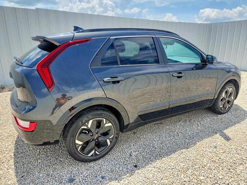 2024 KIA NIRO WIND 3