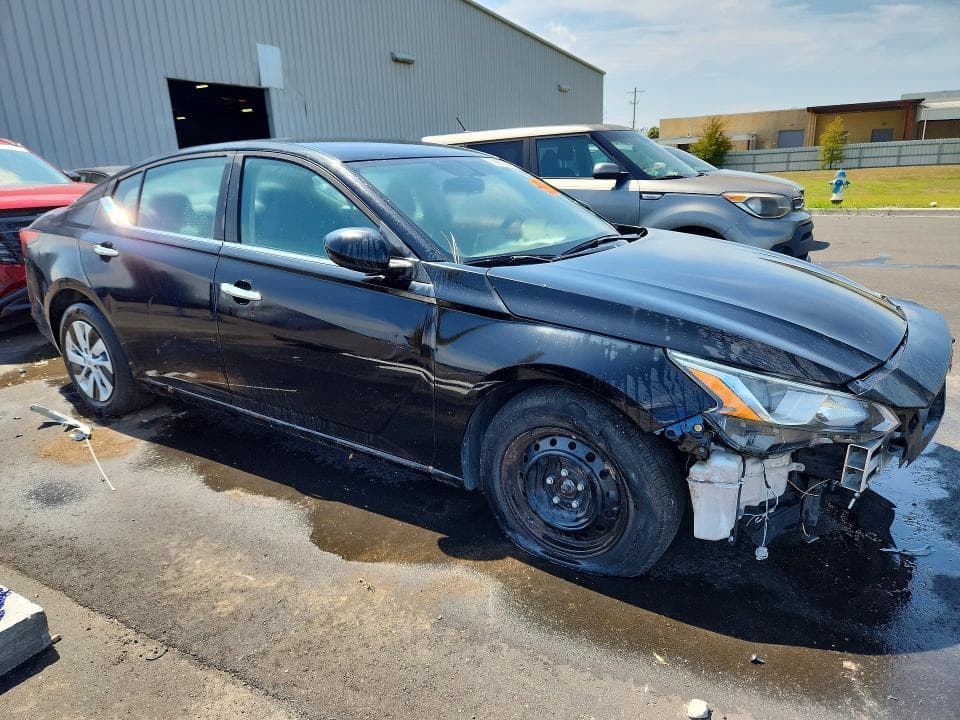 2020 NISSAN ALTIMA S 4