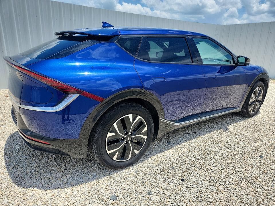 2024 KIA EV6 WIND 3