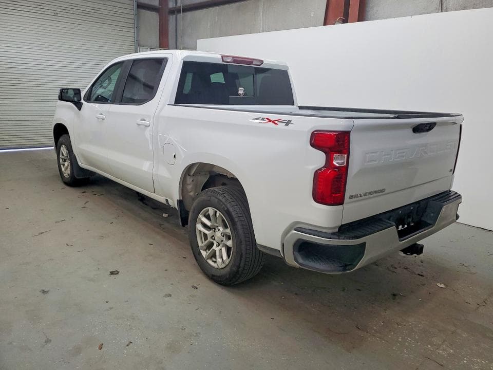 2023 CHEVROLET SILVERADO K1500 LT 2