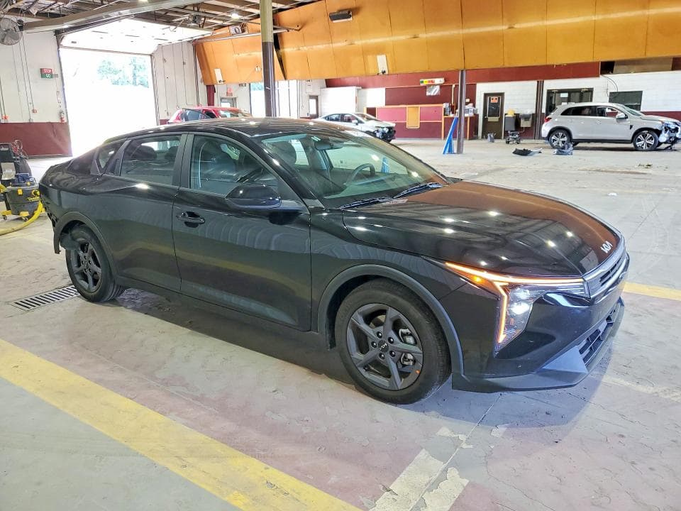 2026 KIA K4 LXS 4