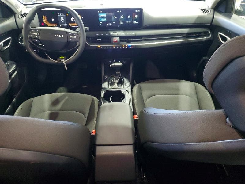 2026 KIA K4 LXS 8