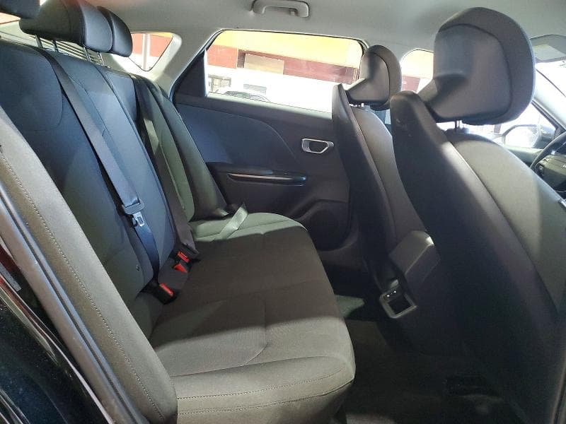 2026 KIA K4 LXS 10
