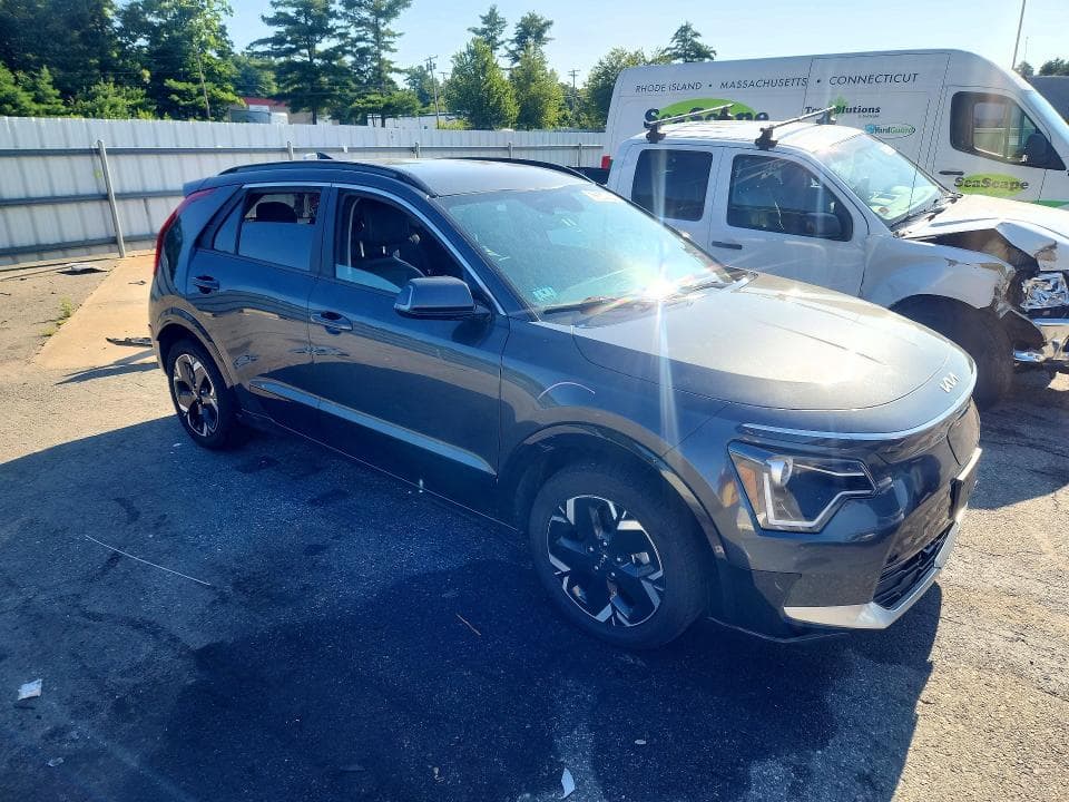 2024 KIA NIRO WIND 4