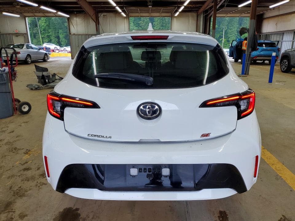 2024 TOYOTA COROLLA HATCHBACK SE 6