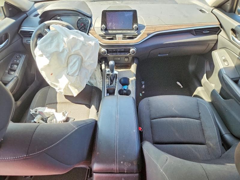 2025 NISSAN ALTIMA SV 8