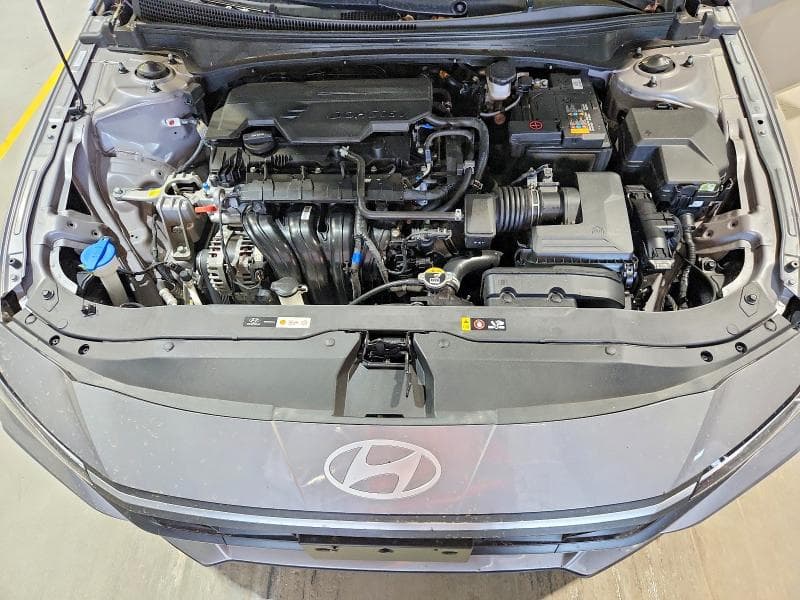 2024 HYUNDAI ELANTRA SEL 11