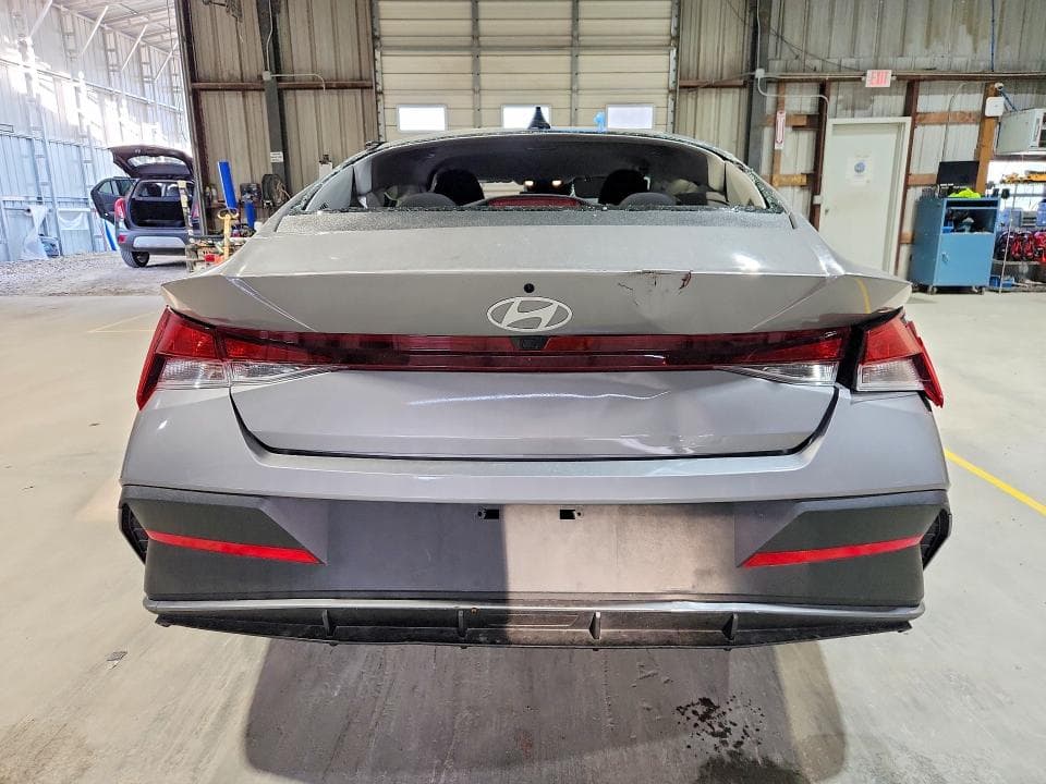 2024 HYUNDAI ELANTRA SEL 6