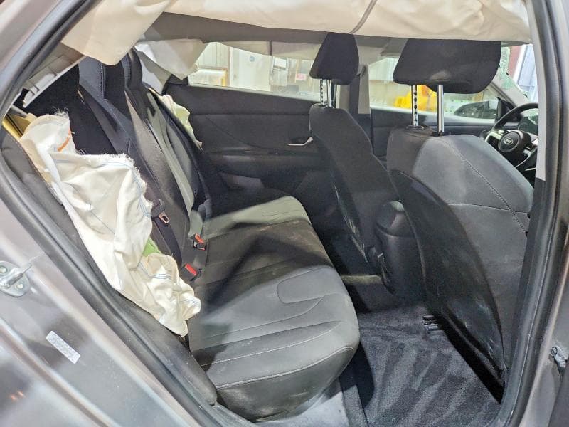 2024 HYUNDAI ELANTRA SEL 10