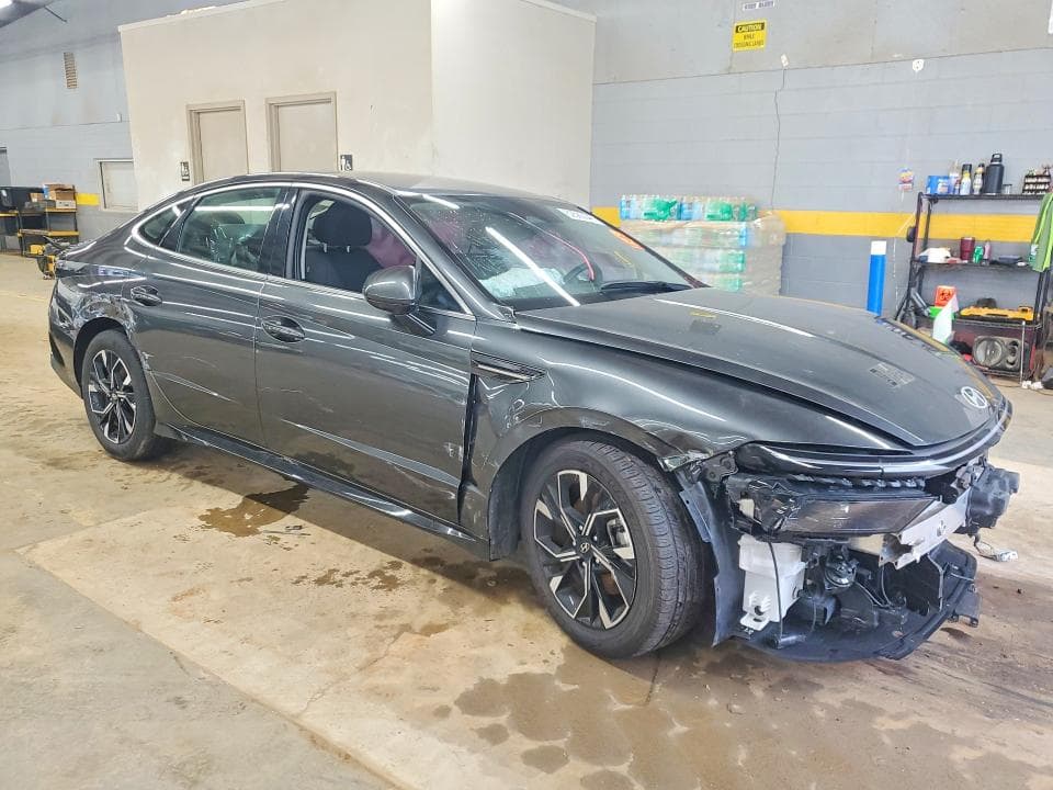 2025 HYUNDAI SONATA SEL 4